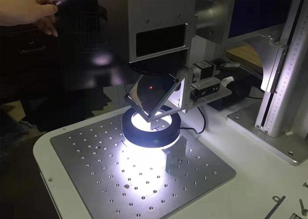 63e34d7a61e94.jpg 激光打標(biāo)機(jī).jpg